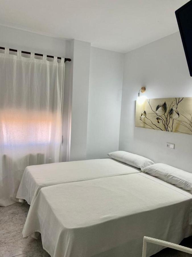 Hostal Casa Lopez La Zarza  Bagian luar foto