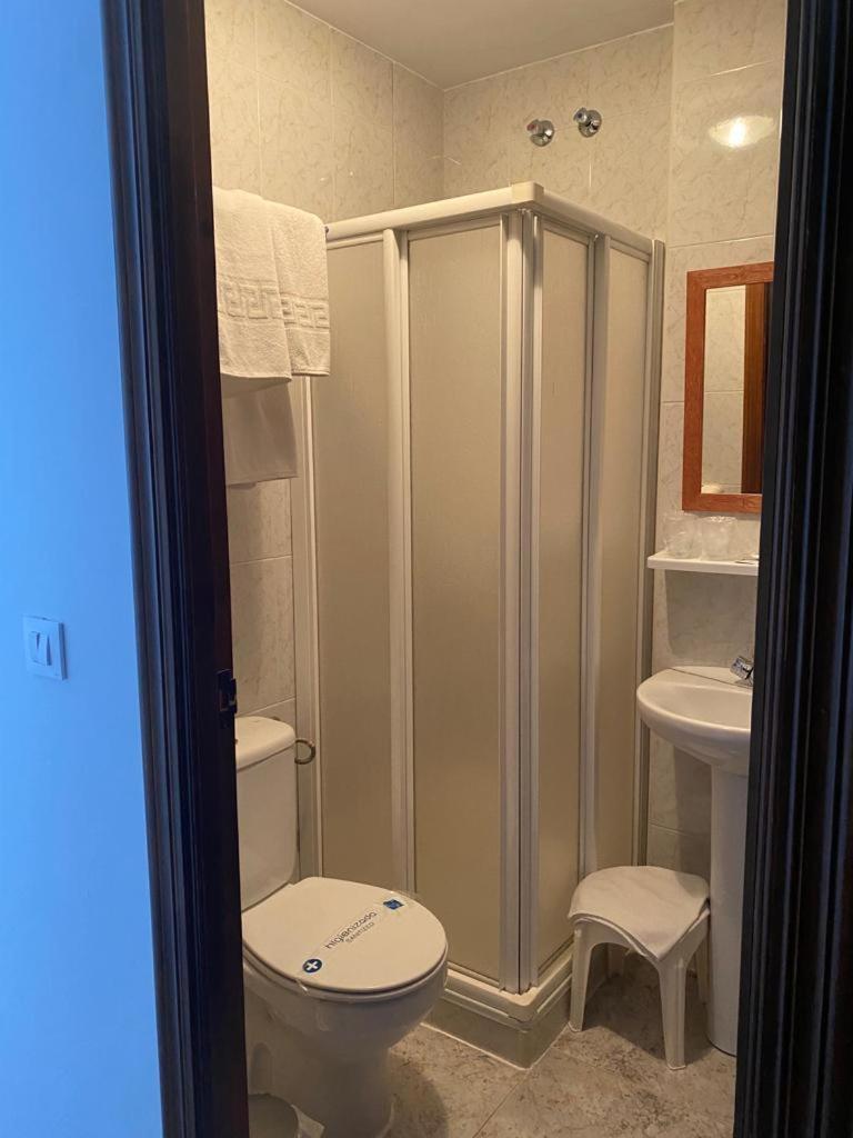 Hostal Casa Lopez La Zarza  Bagian luar foto